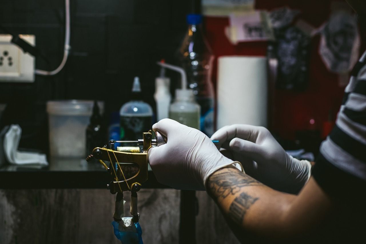Оцена најбољих уметника тетоважа у Чебоксарију (салони и студији) у 2020. години