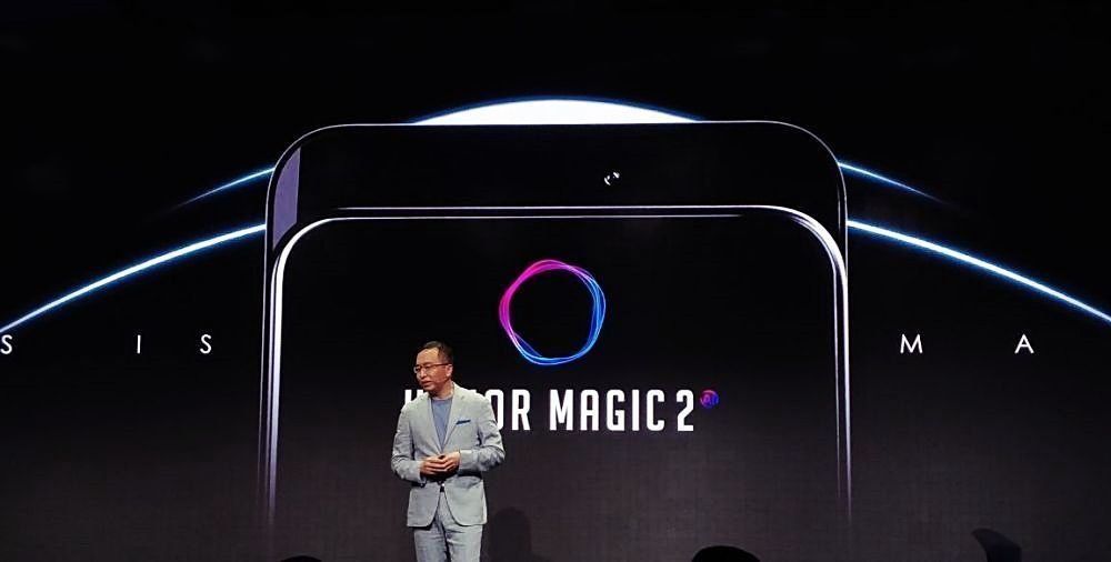 Smartphone Huawei Honor Magic 2 - mga pakinabang at kawalan