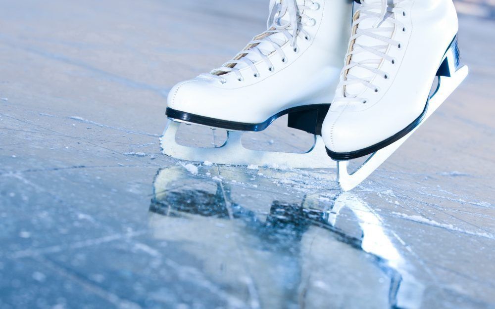 Review ng pinakamahusay na mga ice rink sa Volgograd sa 2020: bayad at libreng mga ice rink