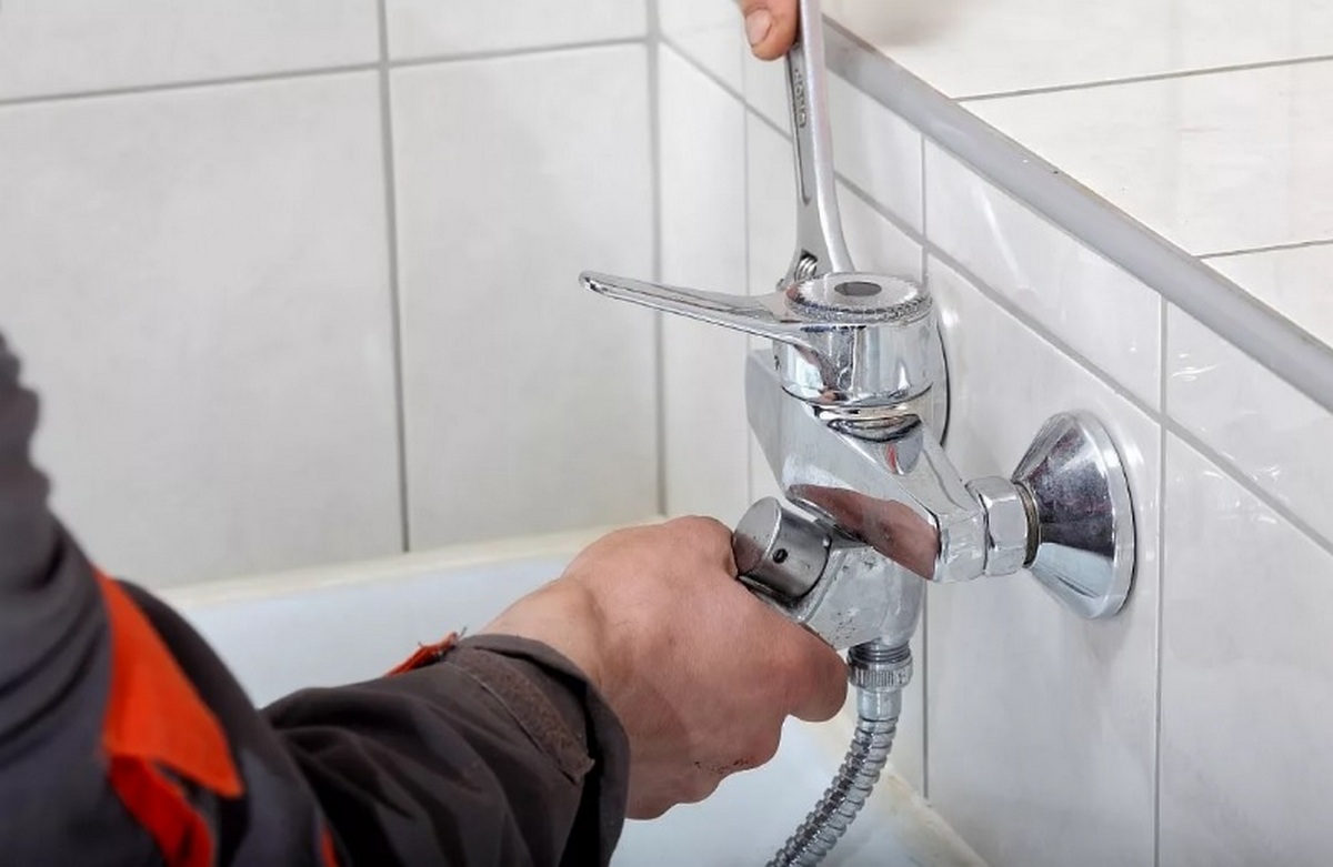 Rating ng pinakamahusay na mga shower faucet para sa 2020